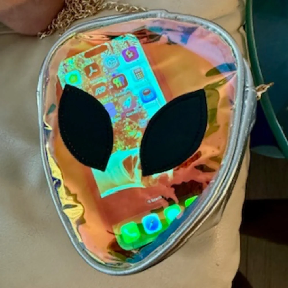 Alien novelty purse - Picture 3 of 7